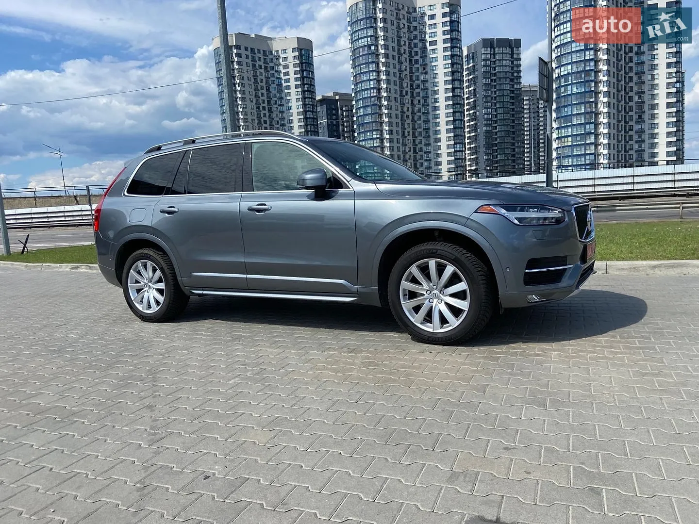 2017 Volvo XC90 - мініатюра 13