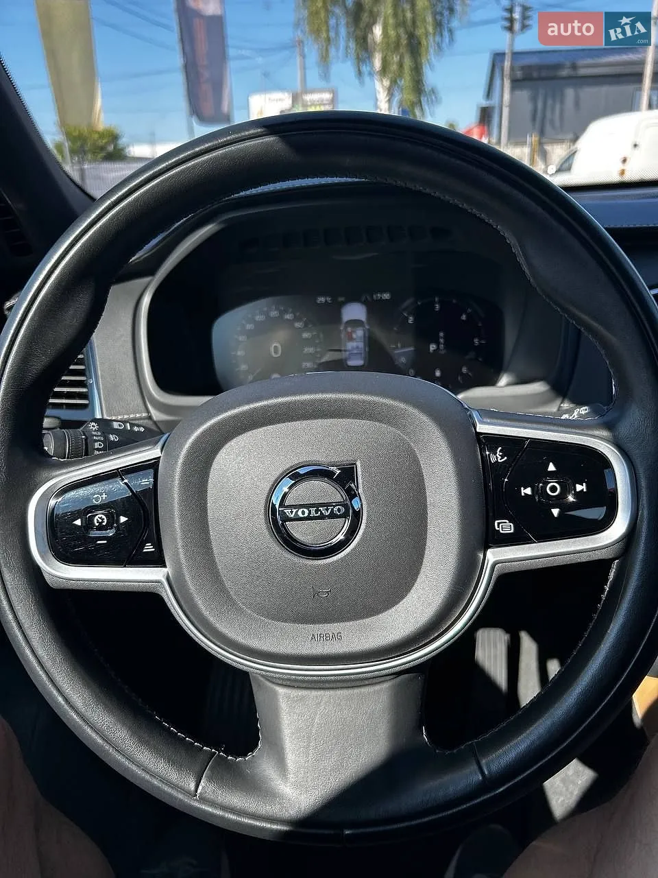 2020 Volvo XC90 - мініатюра 17