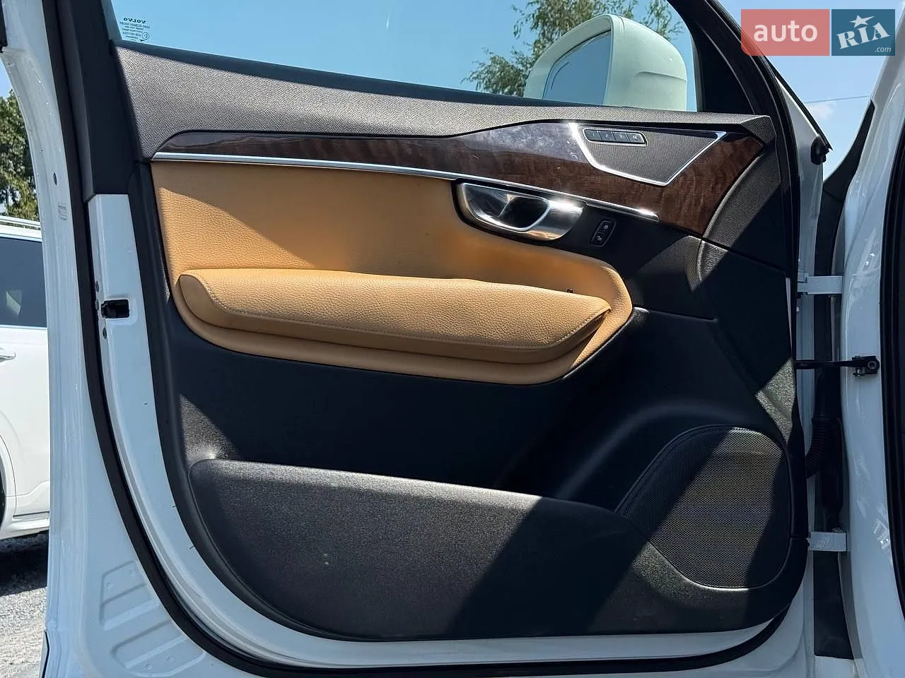 2016 Volvo XC90 - мініатюра 19