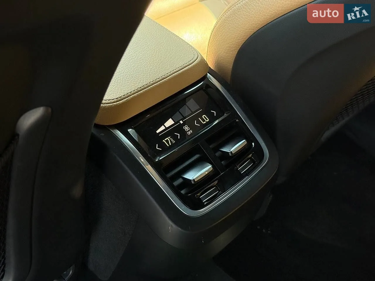 2016 Volvo XC90 - мініатюра 41