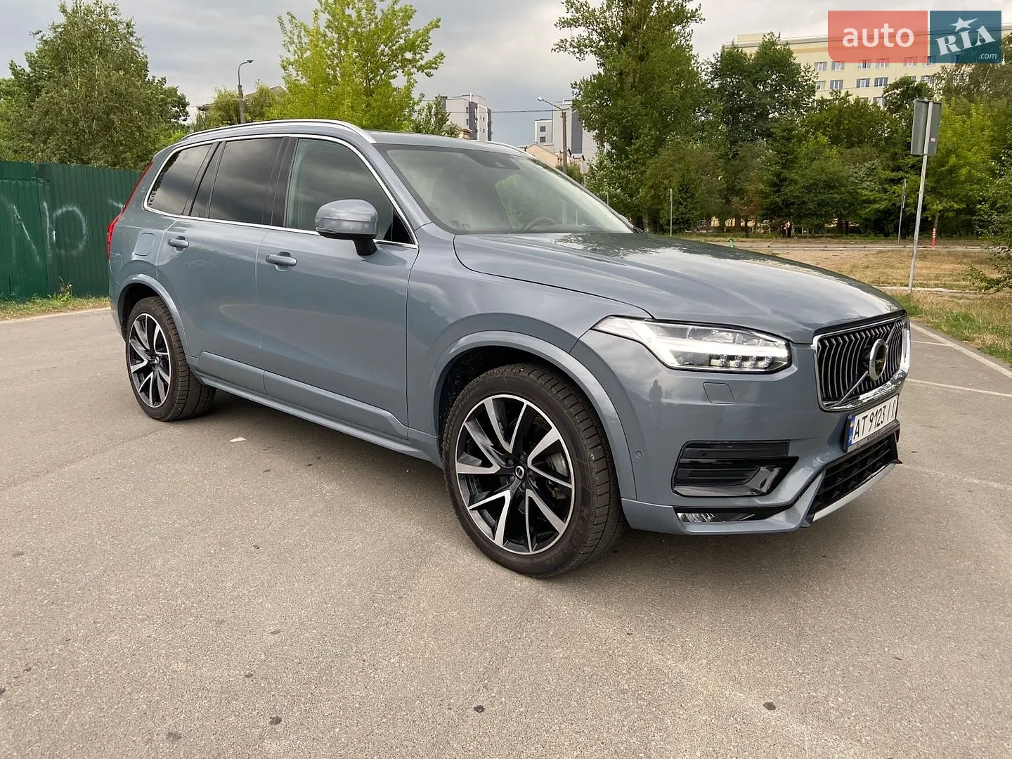 2022 Volvo XC90 - мініатюра 2