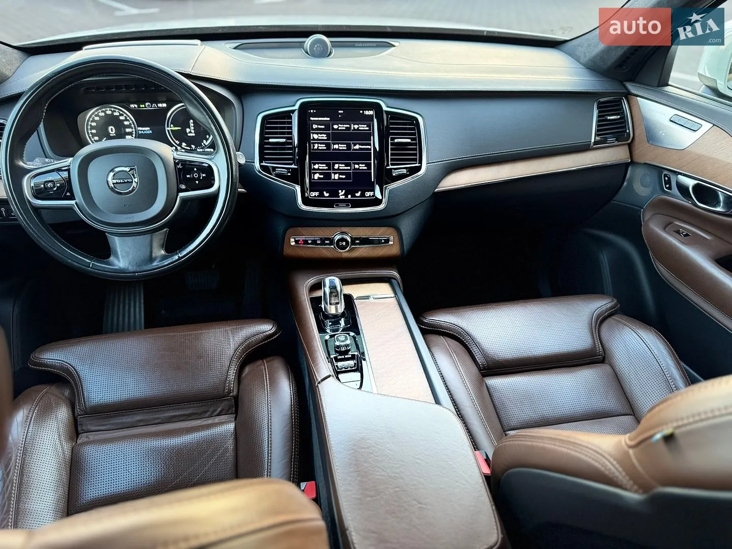 2017 Volvo XC90 - мініатюра 15