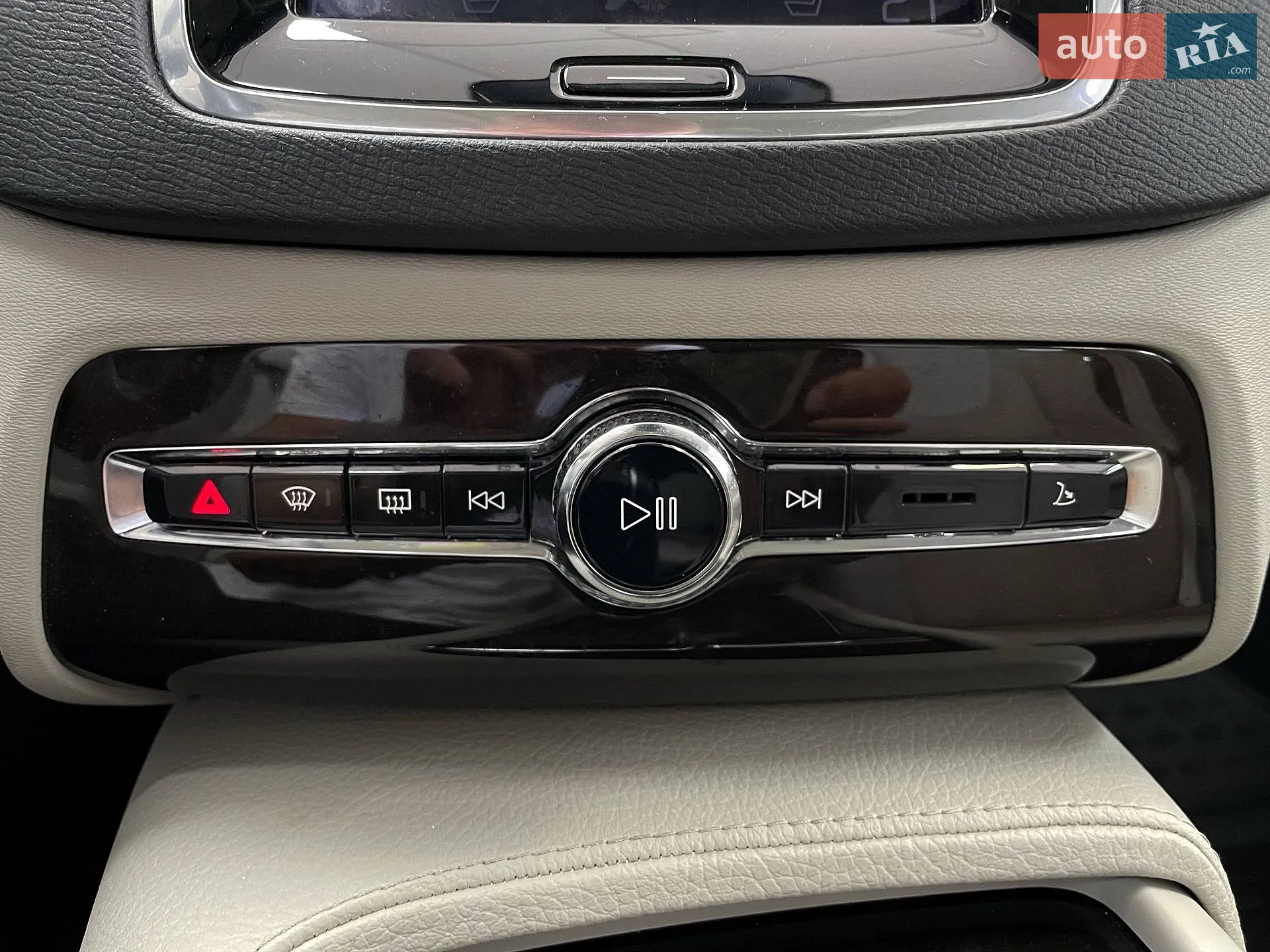 2018 Volvo XC90 - мініатюра 35