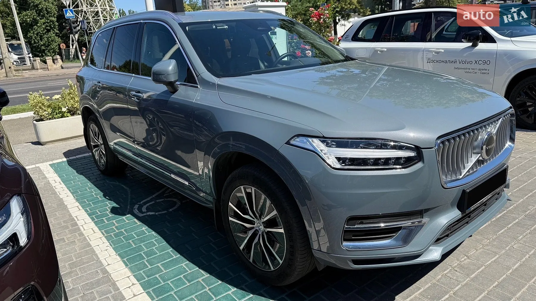 2022 Volvo XC90 - мініатюра 2