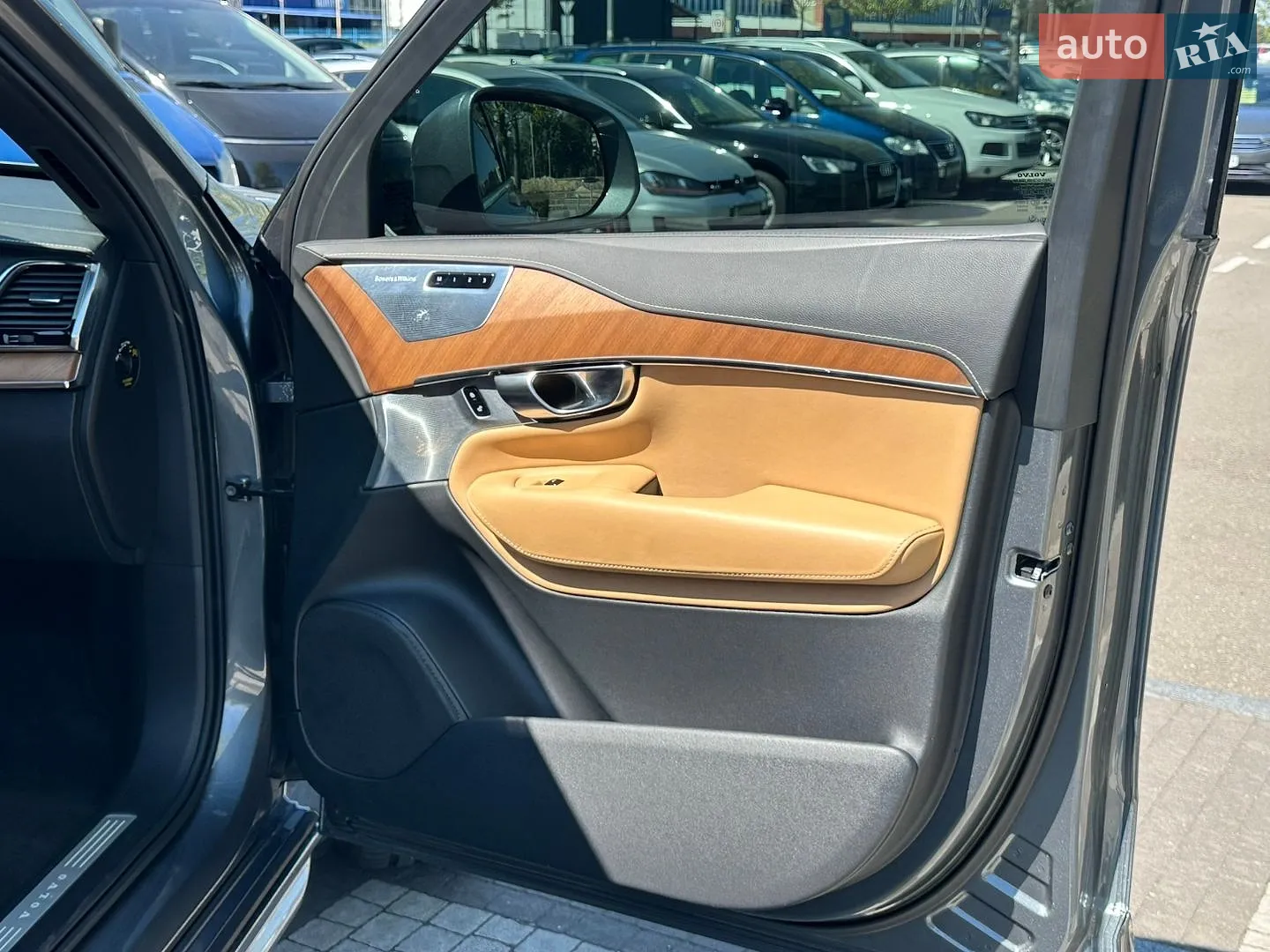 2017 Volvo XC90 - мініатюра 27