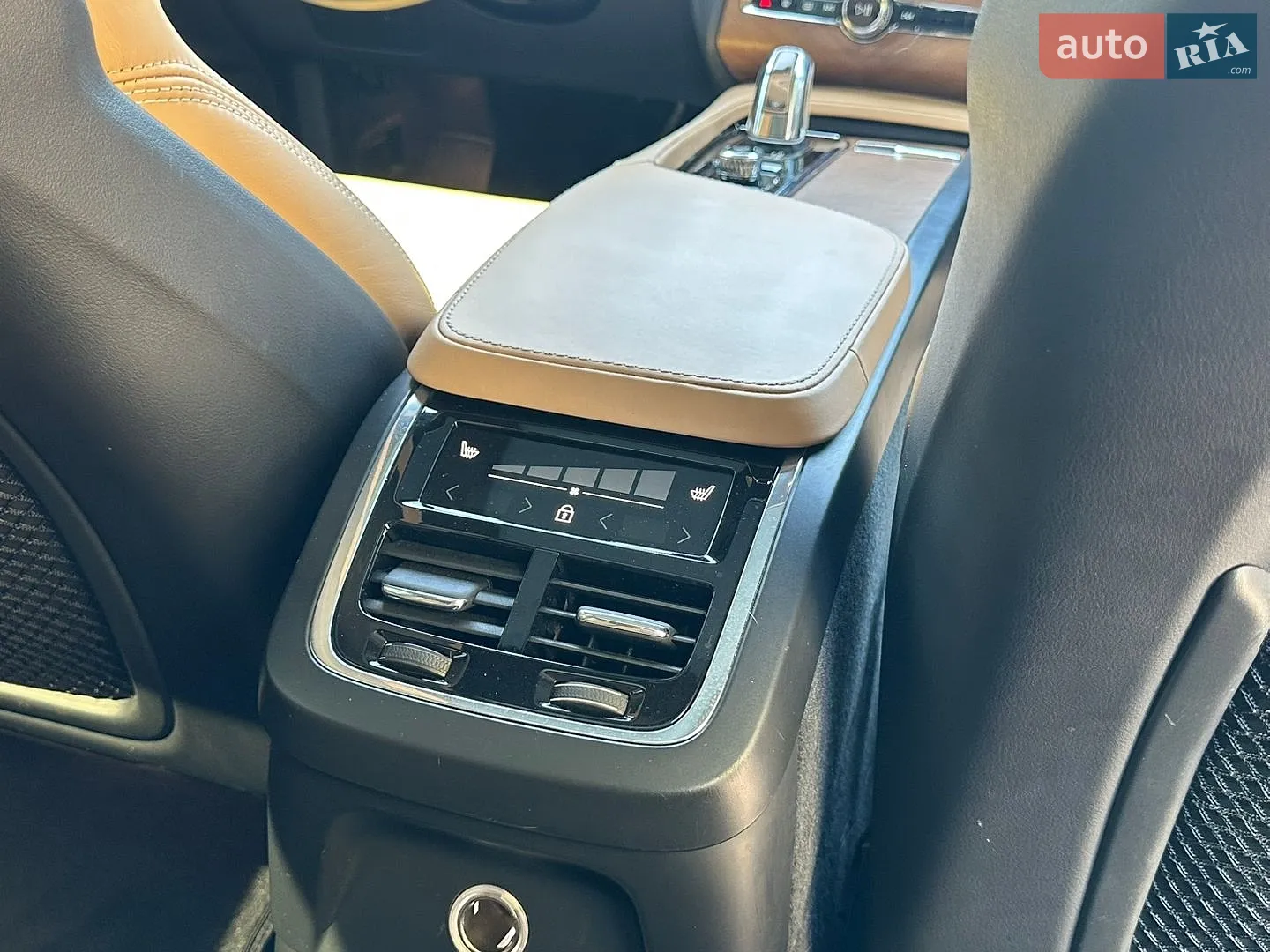 2017 Volvo XC90 - мініатюра 32