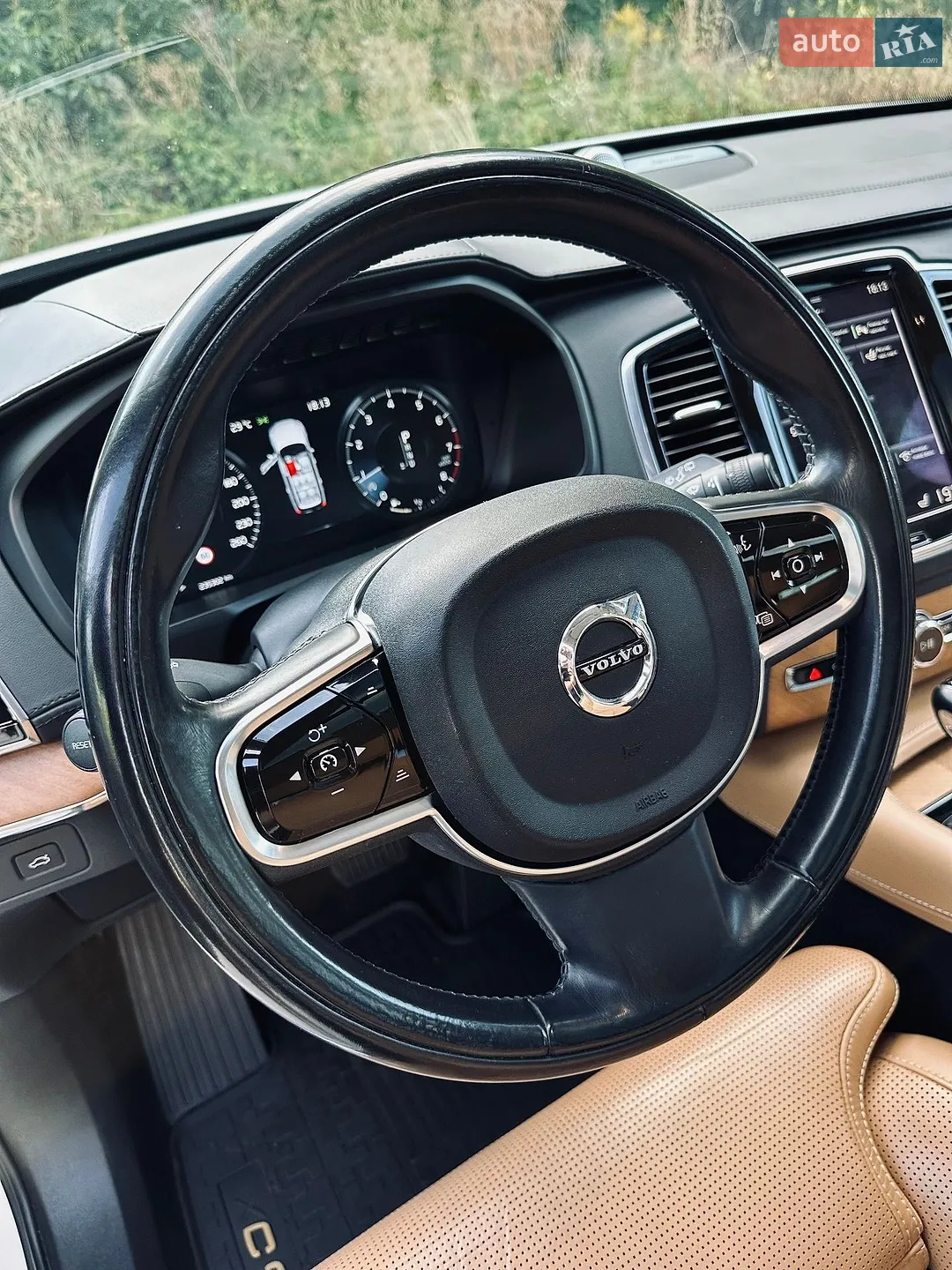 2015 Volvo XC90 - мініатюра 10