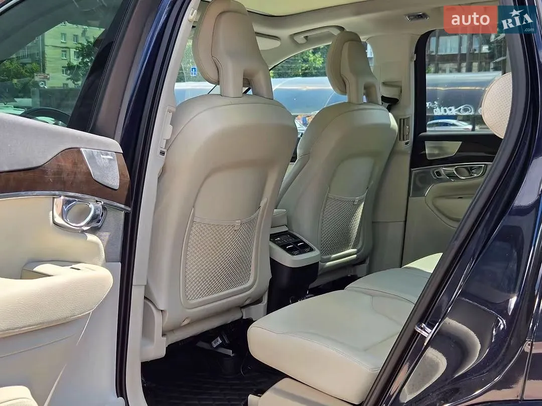 2016 Volvo XC90 - мініатюра 16
