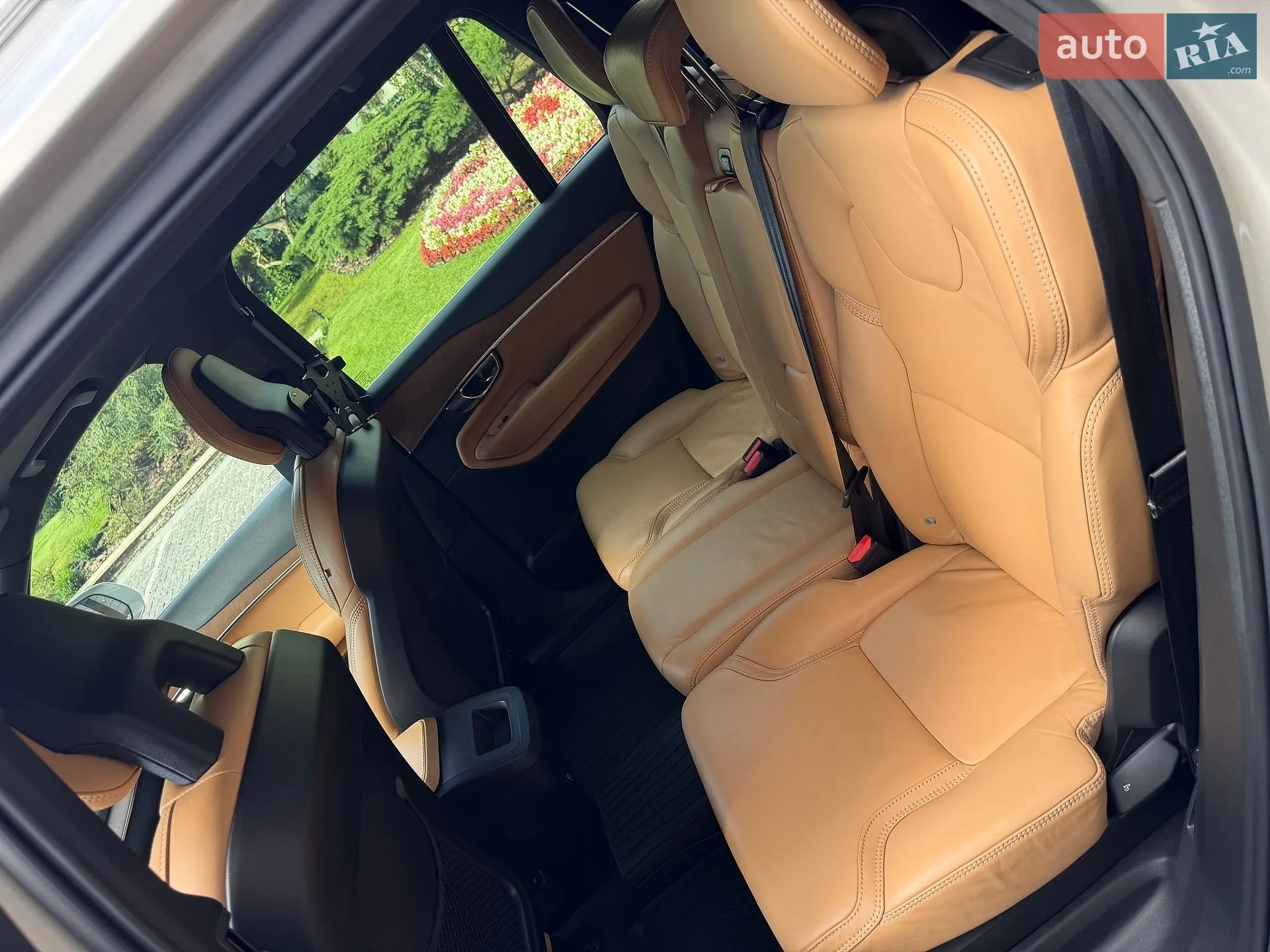 2017 Volvo XC90 - мініатюра 11