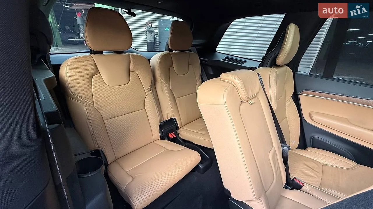 2017 Volvo XC90 - мініатюра 16