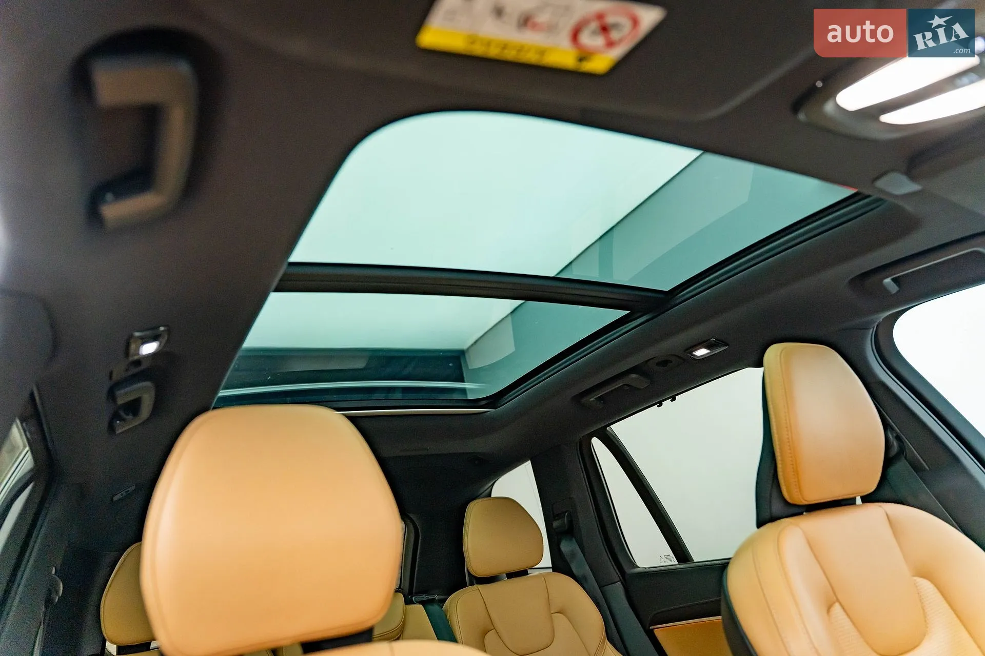 2022 Volvo XC90 - мініатюра 25