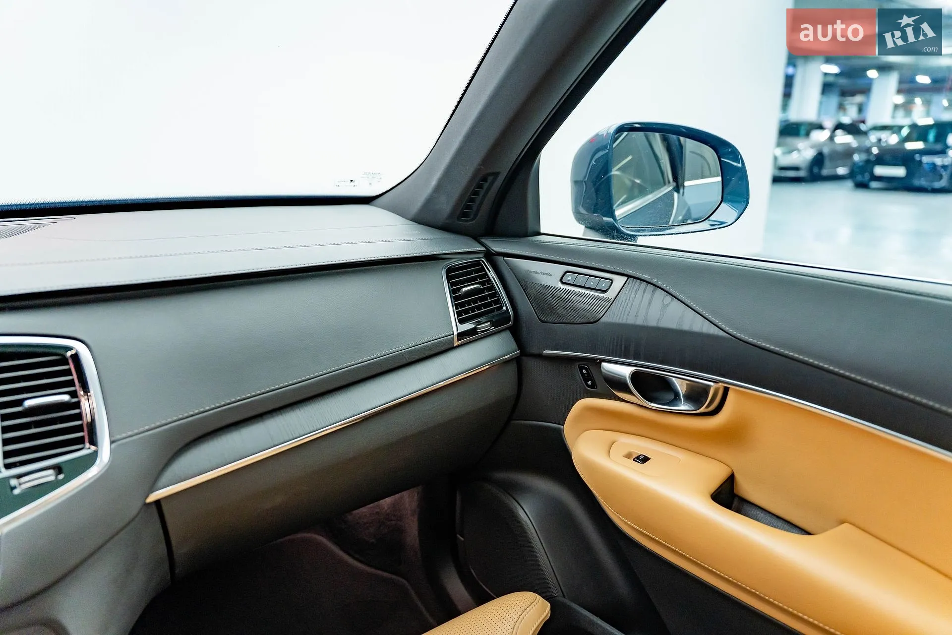 2022 Volvo XC90 - мініатюра 16