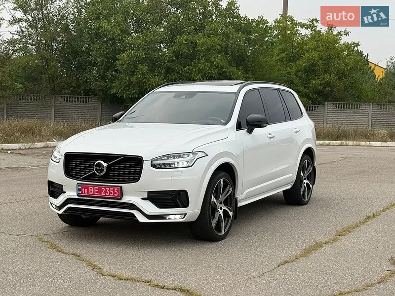 Volvo XC90 2019