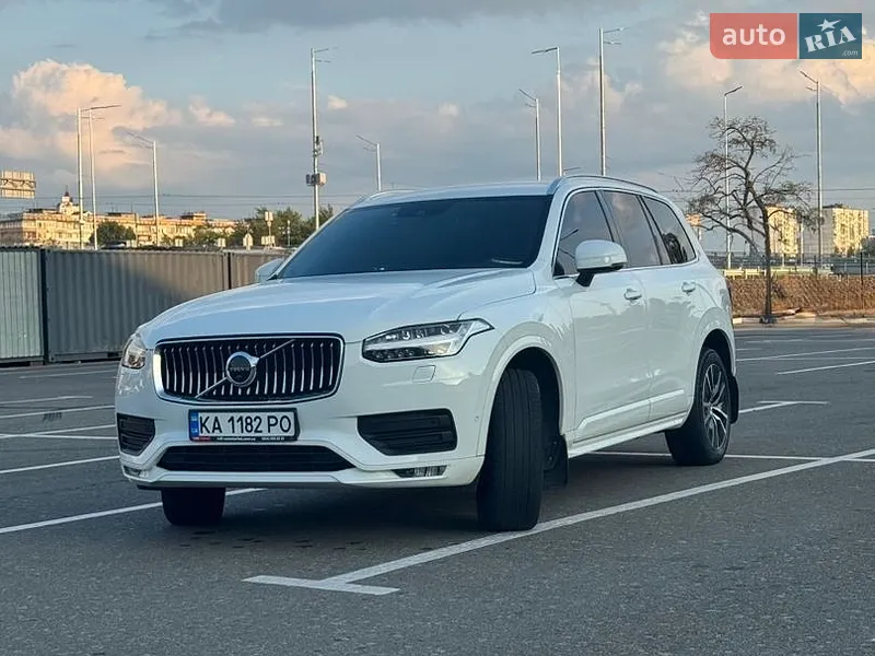 Volvo XC90 2021