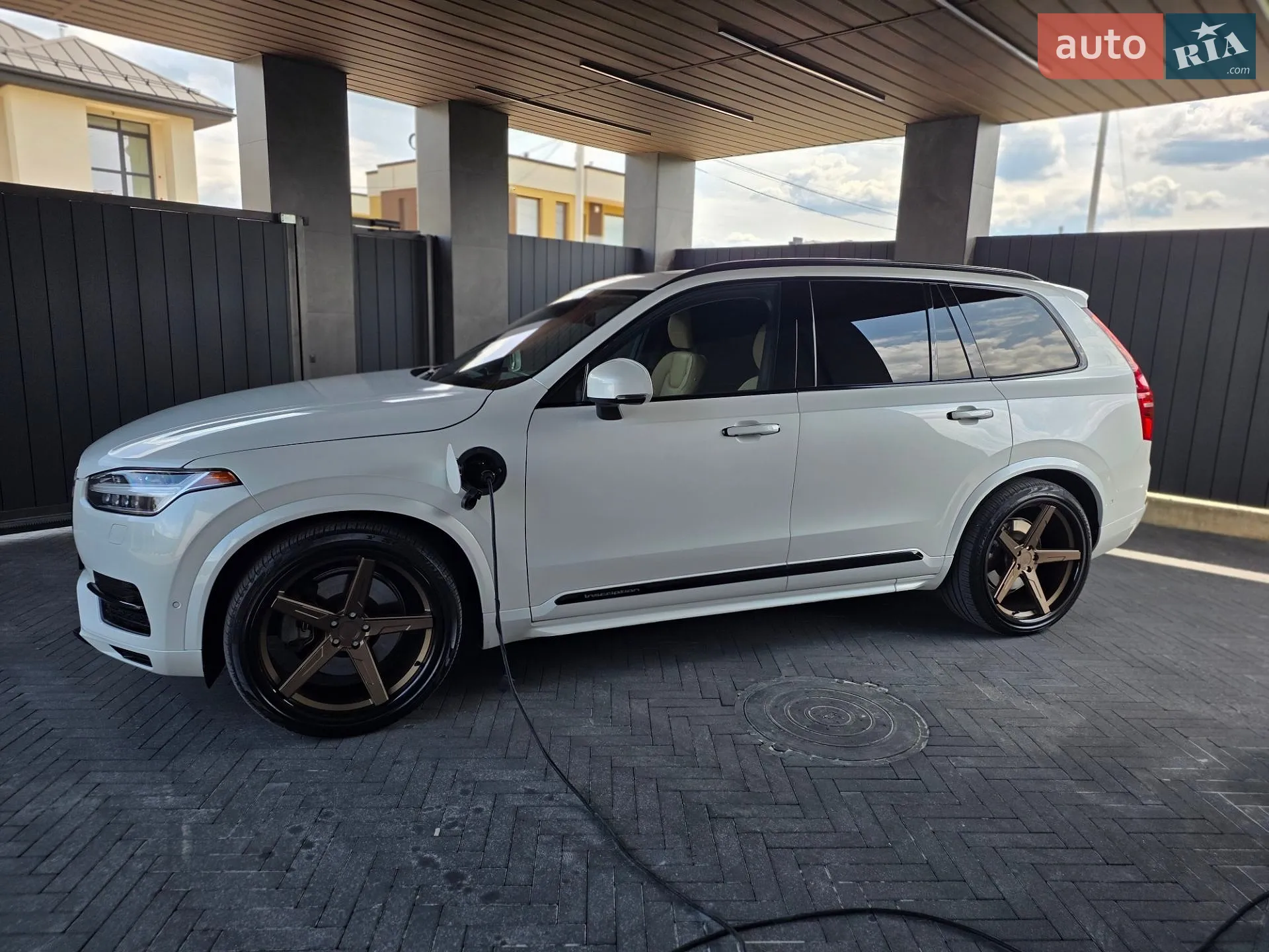2016 Volvo XC90 - мініатюра 3