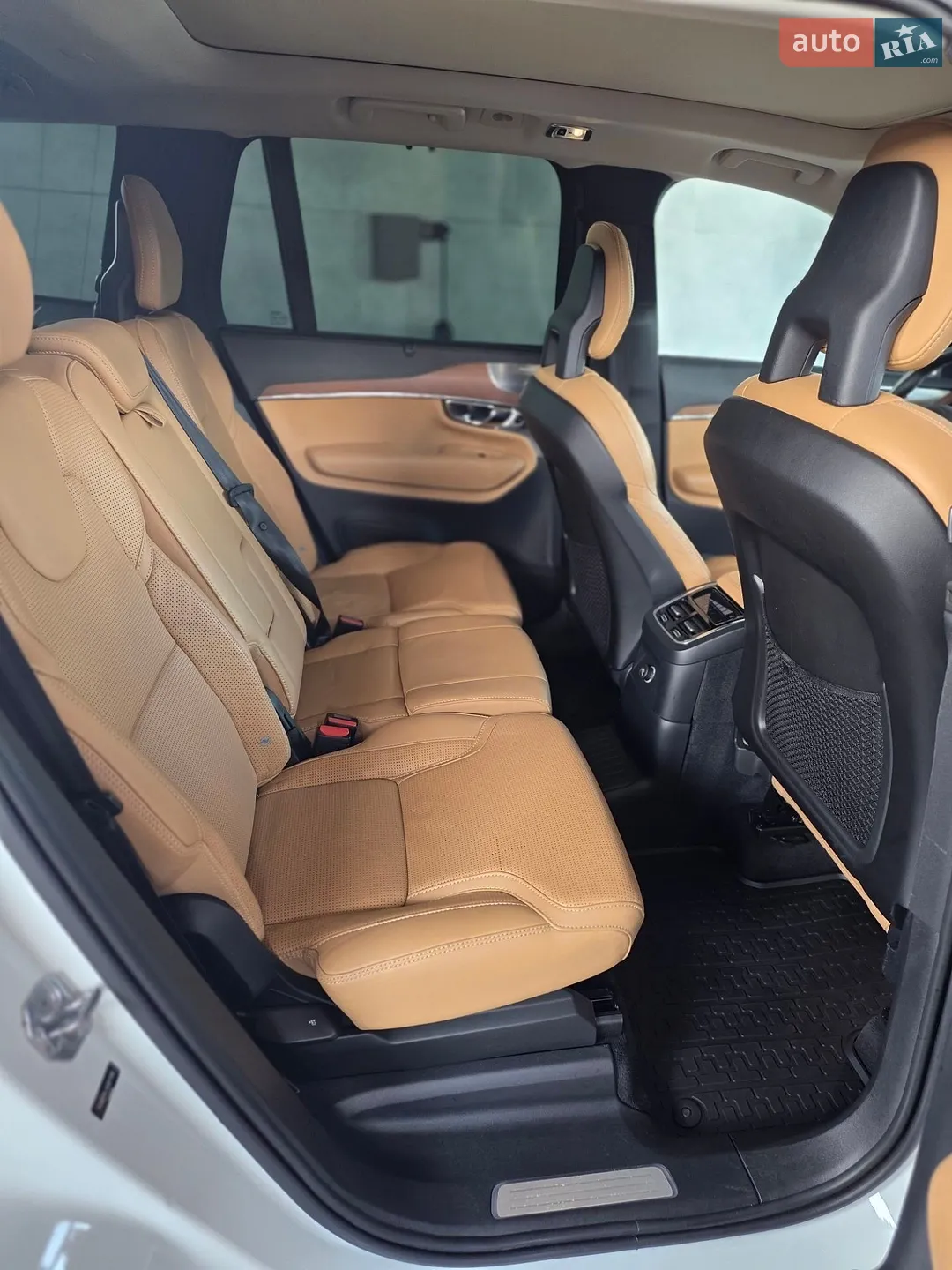 2016 Volvo XC90 - мініатюра 10