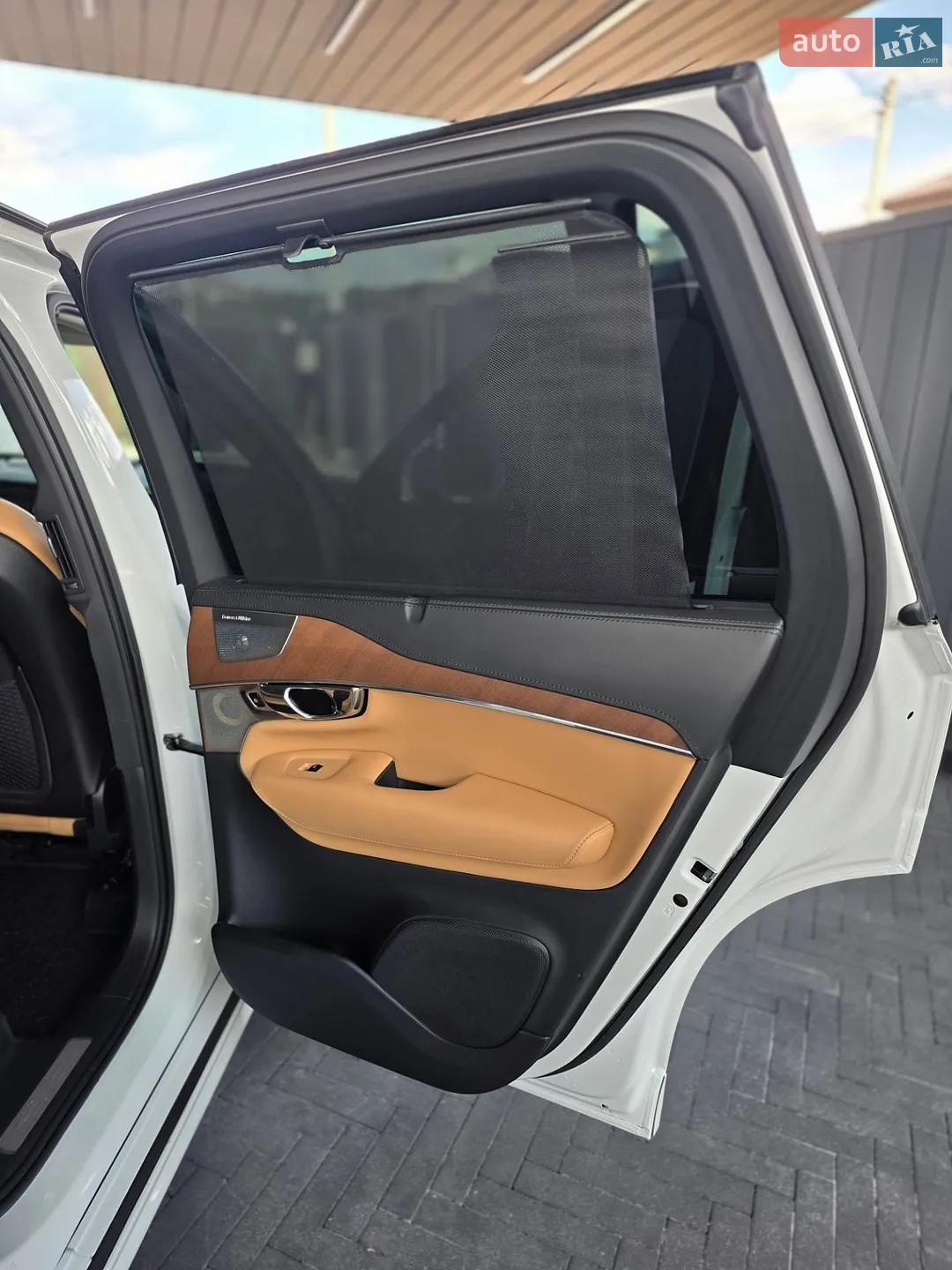 2016 Volvo XC90 - мініатюра 18