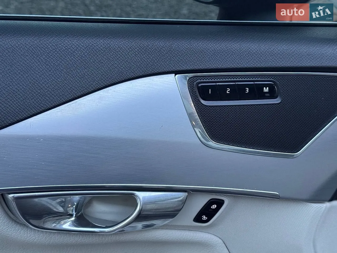2016 Volvo XC90 - мініатюра 13