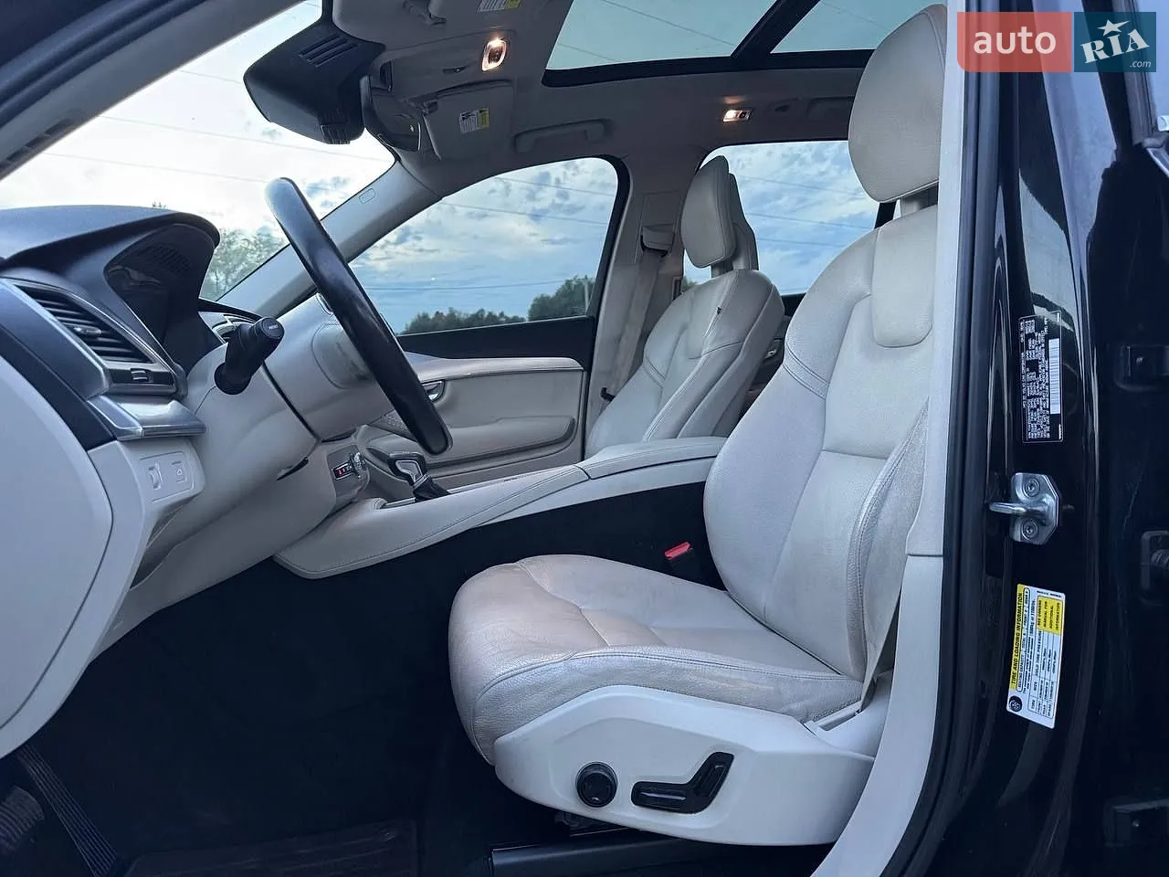 2016 Volvo XC90 - мініатюра 14