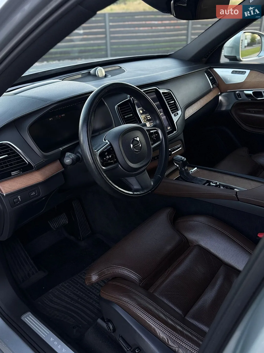 2017 Volvo XC90 - мініатюра 15