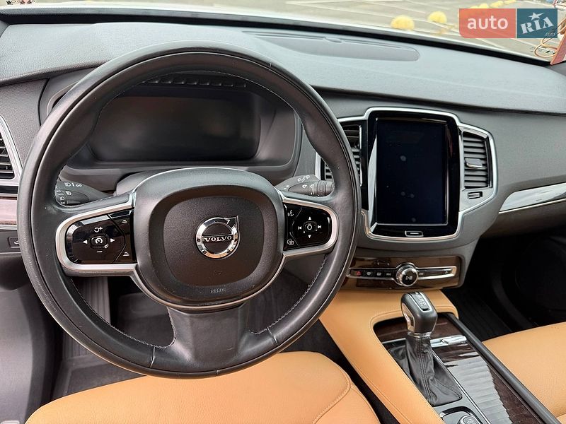 Позашляховик / Кросовер Volvo XC90 2018 в Києві