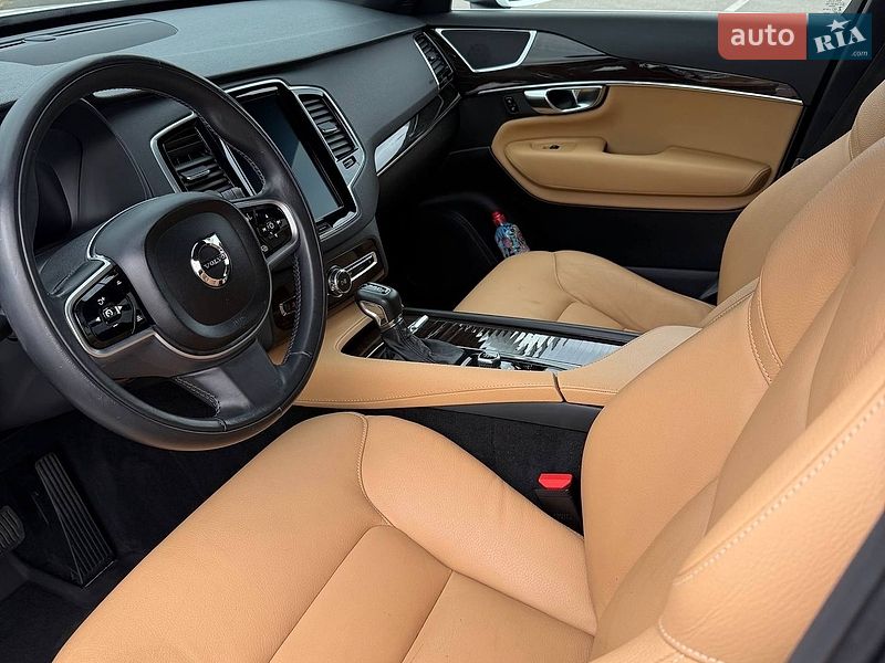 Позашляховик / Кросовер Volvo XC90 2018 в Києві
