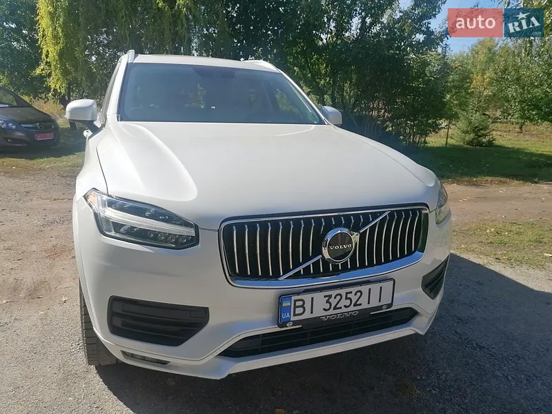Volvo XC90 2019