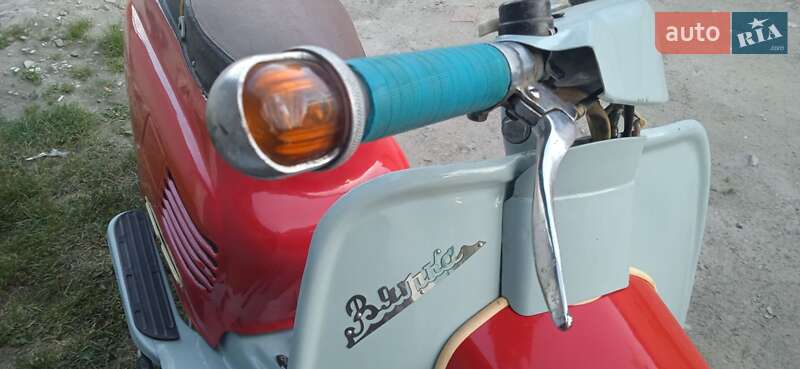 Мотороллер Вятка В150М 1967 в Бориславе