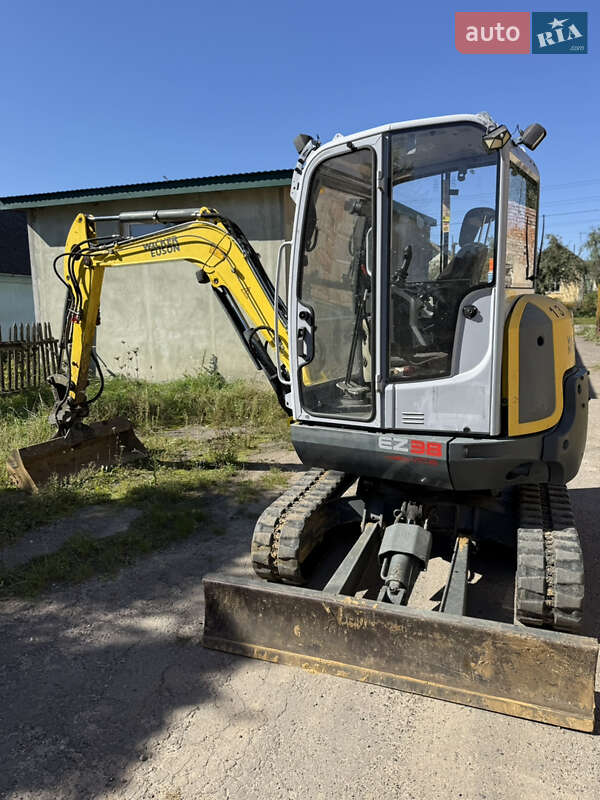 Миниэкскаватор Wacker Neuson 2016 в Львове