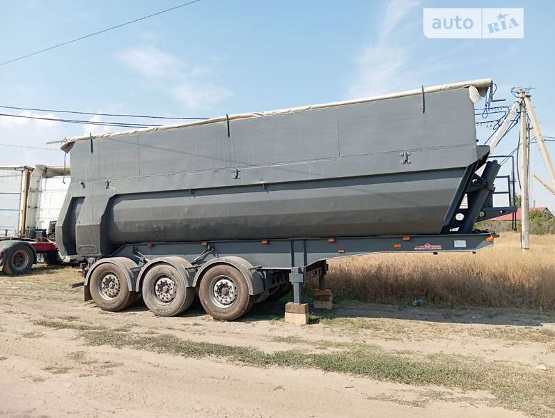 Зерновоз - полуприцеп Wellmeyer SHK 2002 в Измаиле