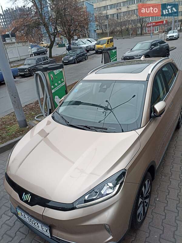 Внедорожник / Кроссовер Weltmeister EX5 2019 в Киеве фото 8 Внедорожник / Кроссовер Weltmeister EX5 2019 в Киеве