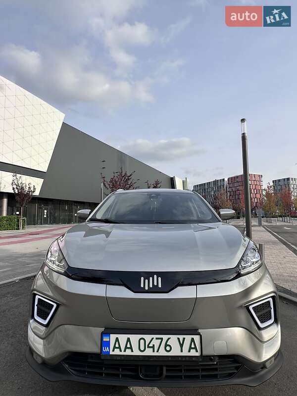 Внедорожник / Кроссовер Weltmeister EX5 2020 в Киеве