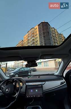 Внедорожник / Кроссовер Weltmeister EX5 2020 в 