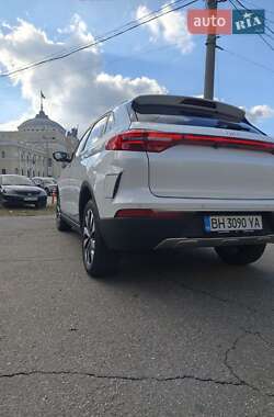 Позашляховик / Кросовер Weltmeister EX5 2019 в 