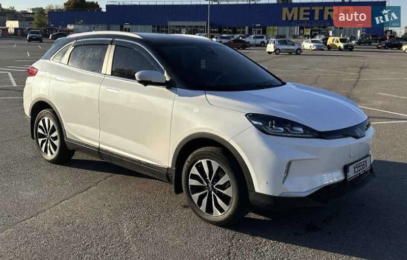 Позашляховик / Кросовер Weltmeister EX5 2019 в Житомирі