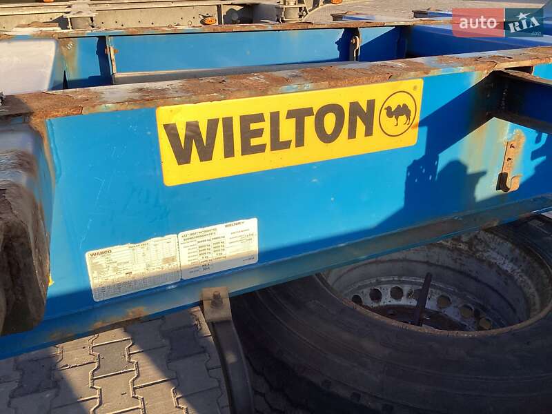Контейнеровоз Wielton NS-3 2015 в Черкассах