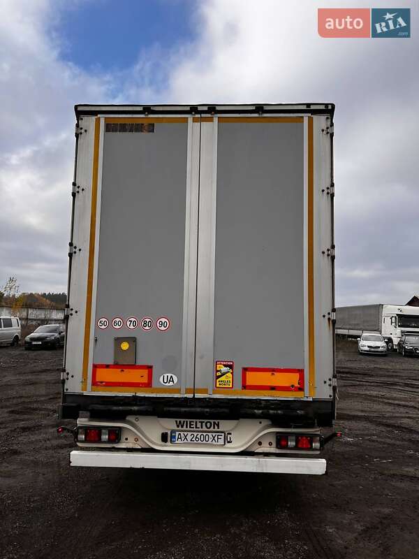 Бортовий напівпричіп Wielton NS-3 2013 в Харкові