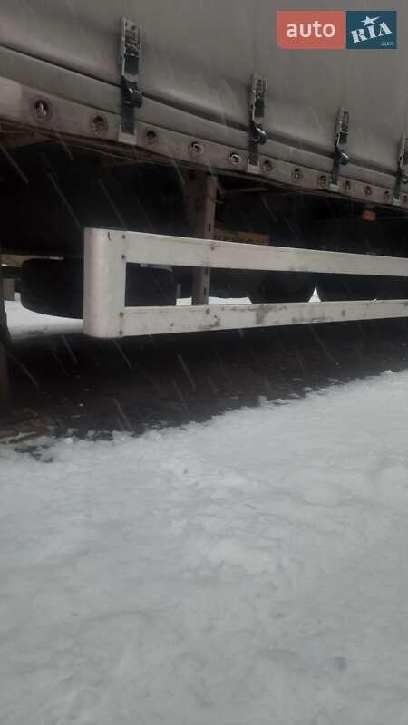 Тентованный борт (штора) - полуприцеп Wielton NS34KT 2006 в Новой Водолаге