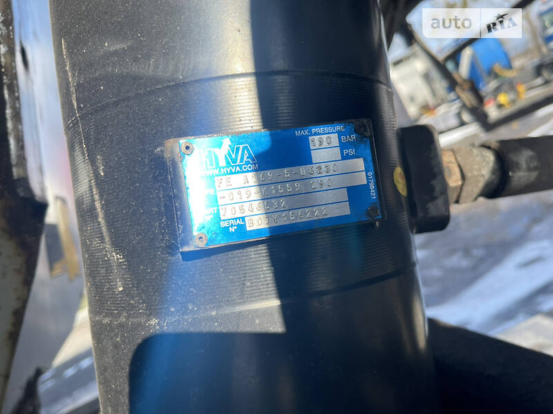 Самосвал полуприцеп Wielton NW 3 2011 в Одессе