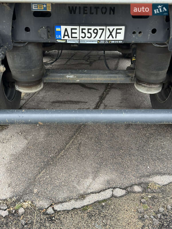 Самоскид напівпричіп Wielton NW 3 2013 в Кам'янському