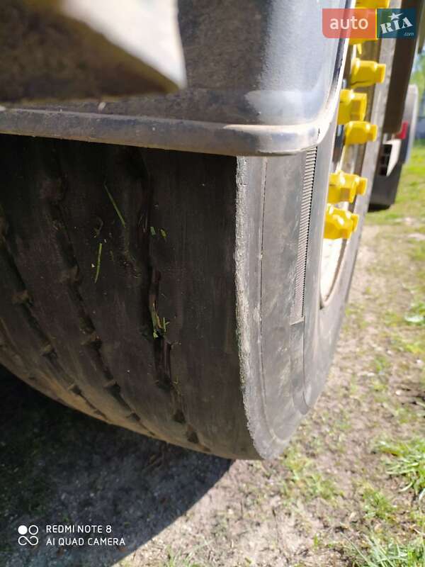 Самоскид напівпричіп Wielton NW 2011 в Віньківцях