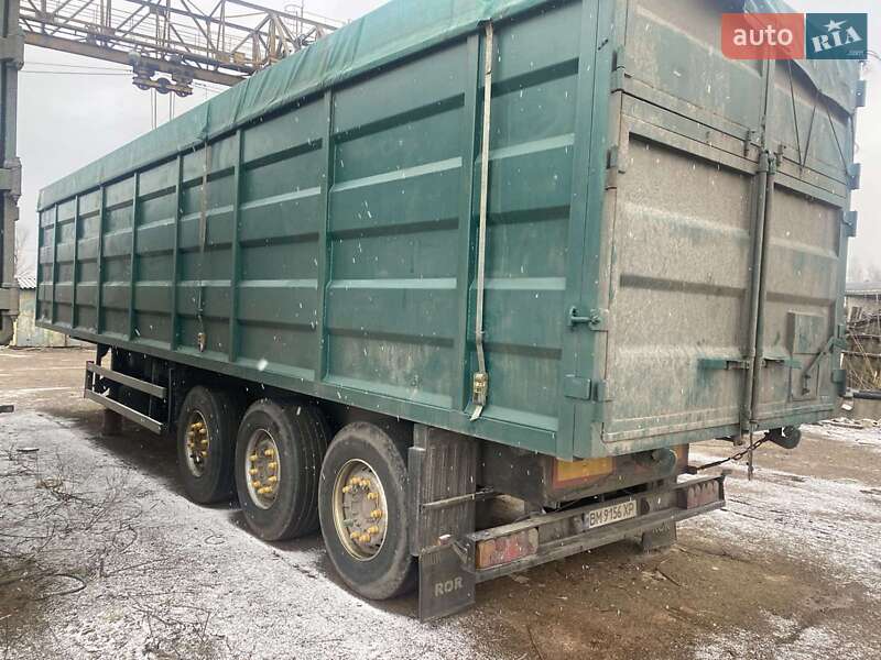 Зерновоз - напівпричіп Wielton W 2008 в Шостці