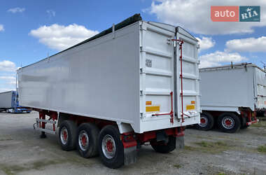 Самосвал полуприцеп Wilcox Tipper LTD 2010 в 