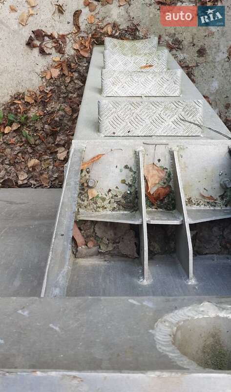 Самосвал полуприцеп Wilcox Tipper LTD 2012 в Тернополе