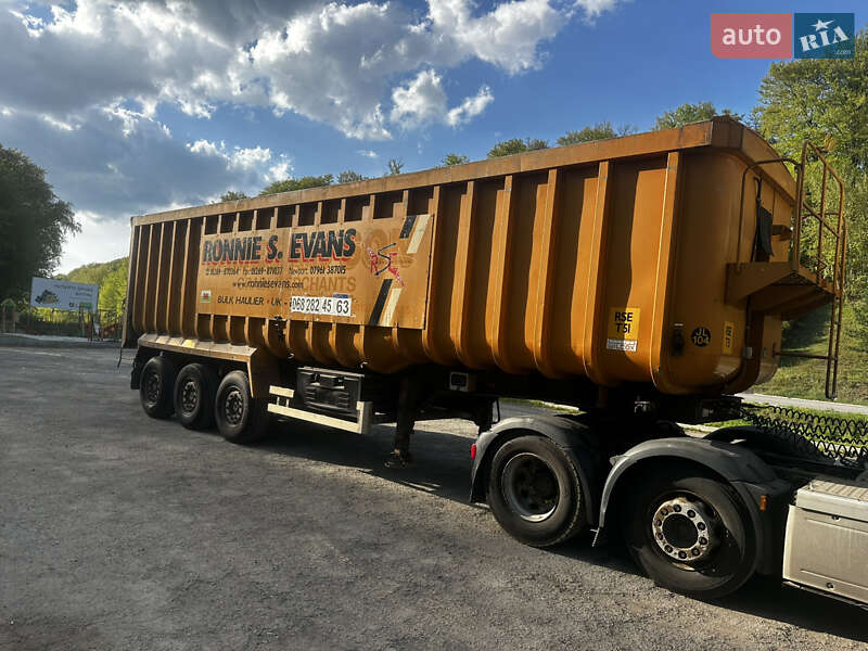 Зерновоз - полуприцеп Wilcox Tipper LTD 2007 в Бережанах