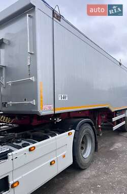 Самосвал полуприцеп Wilcox Tipper LTD 2005 в 