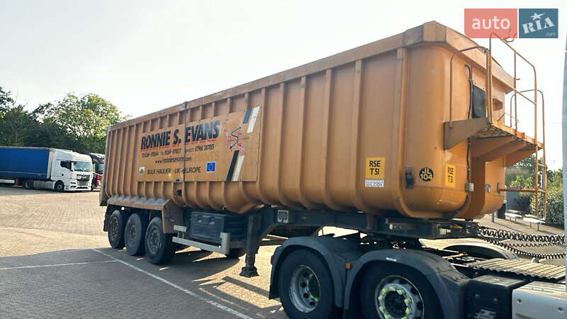 Зерновоз - полуприцеп Wilcox Tipper LTD 2007 в Бережанах