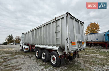 Самоскид напівпричіп Wilcox Tipper LTD 2006 в 