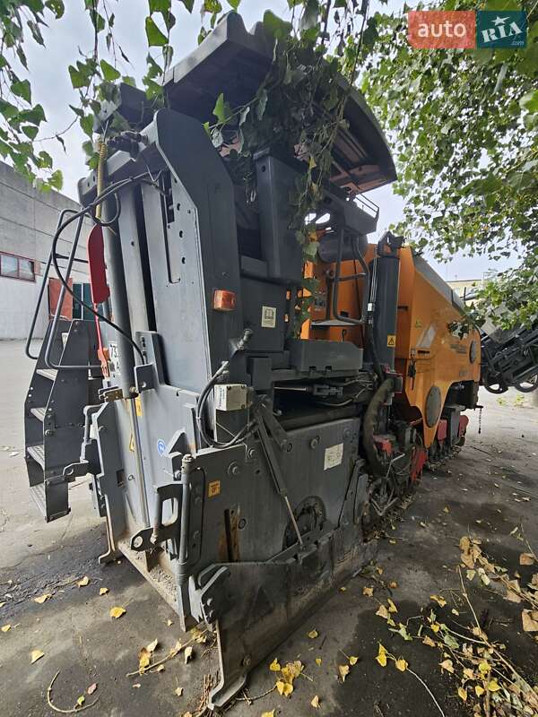 Фреза дорожня Wirtgen W 1000F 2010 в Києві