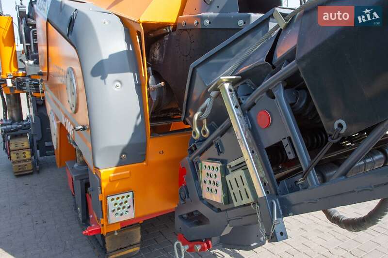 Фреза дорожная Wirtgen W 100 2010 в Житомире